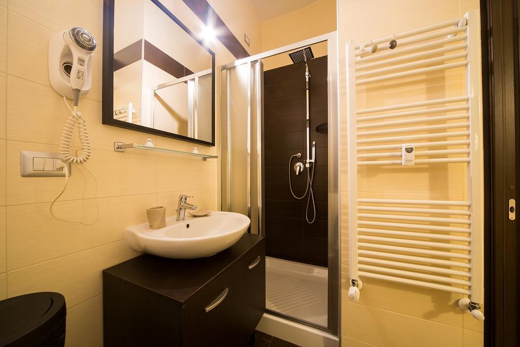 Mikale Rooms Рим Стая снимка
