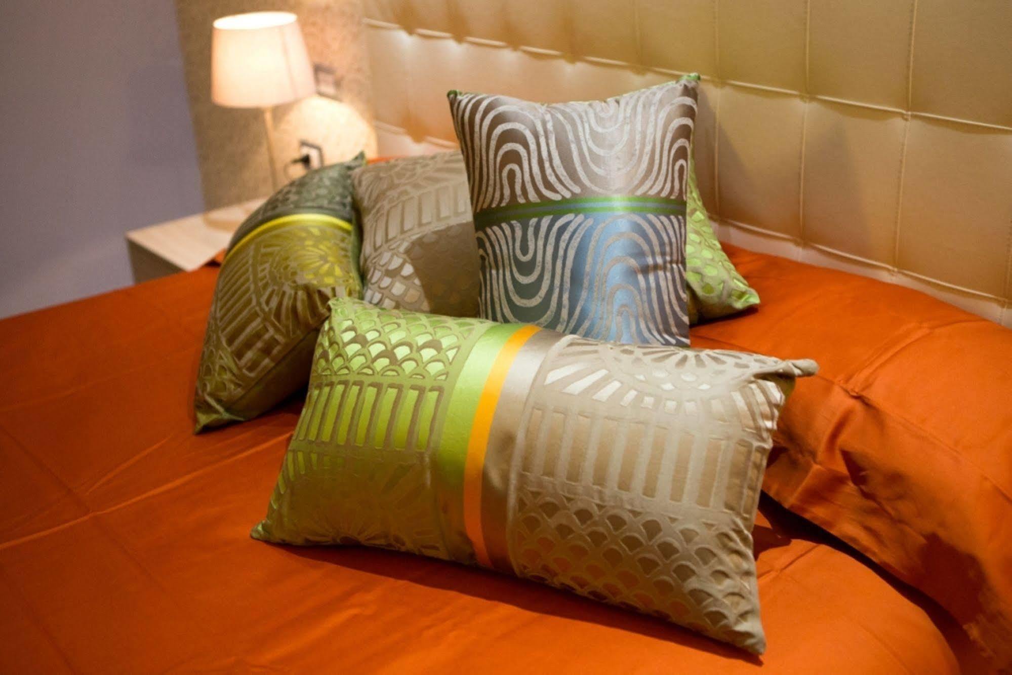 Mikale Rooms Рим Екстериор снимка